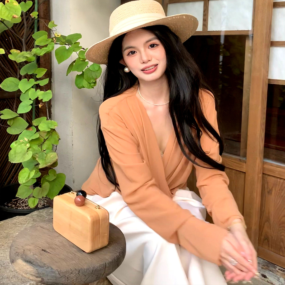 闹闹lunee网纱V领气质衬衫女2025新款早秋橘色长袖宽松薄款上衣