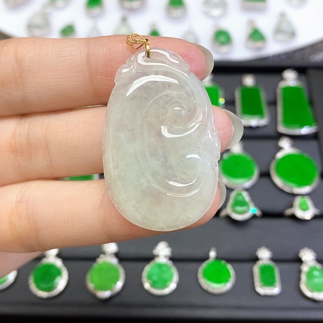 翡翠18K金镶嵌吊坠(不含链)