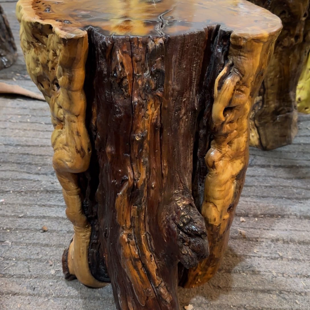 笑***云龙纹鸡心枣木手工艺品 