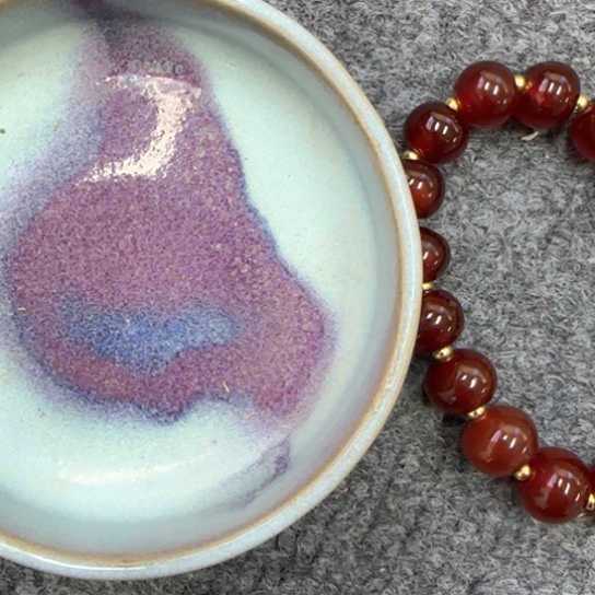 摆件妙**演j h g c f j g g f