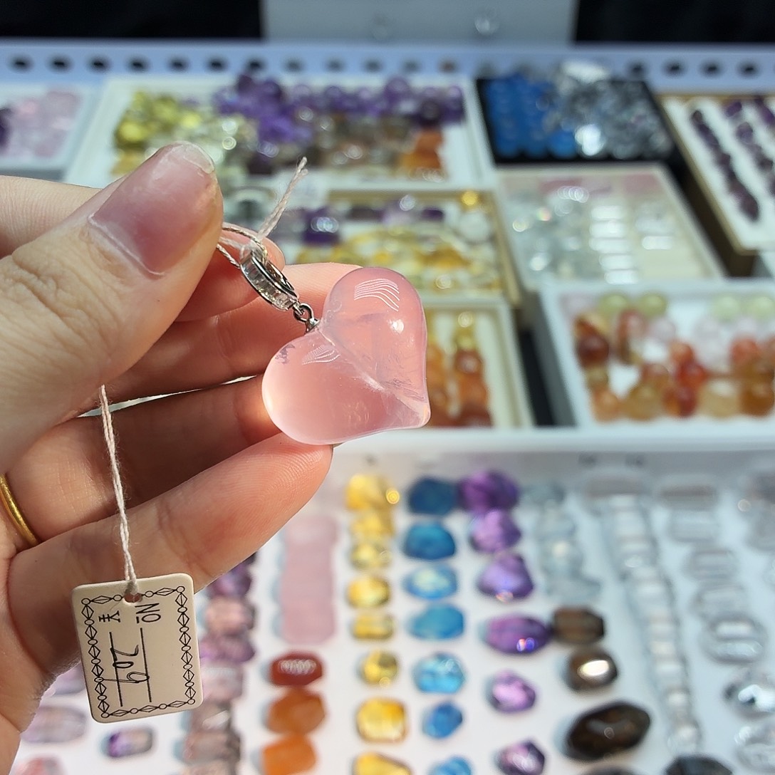 水晶吊坠(不含链)未镶嵌粉水 爱心 吊坠 成品