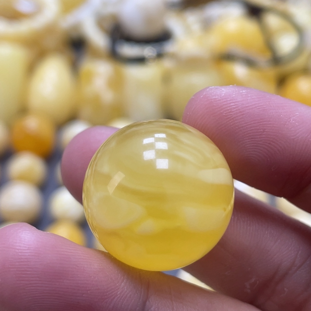 蜜蜡未镶嵌裸石22.7mm福利款