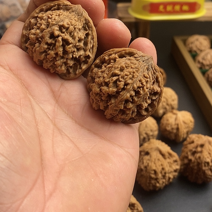 核桃文玩核桃，满天星