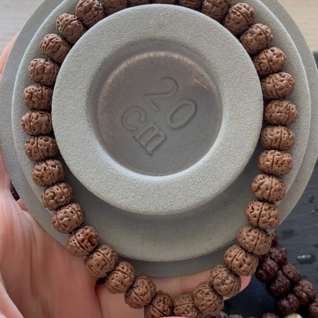 金刚菩提手串小****师老树王10.5单圈