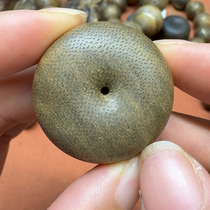 大叶紫檀（黑酸枝木类）