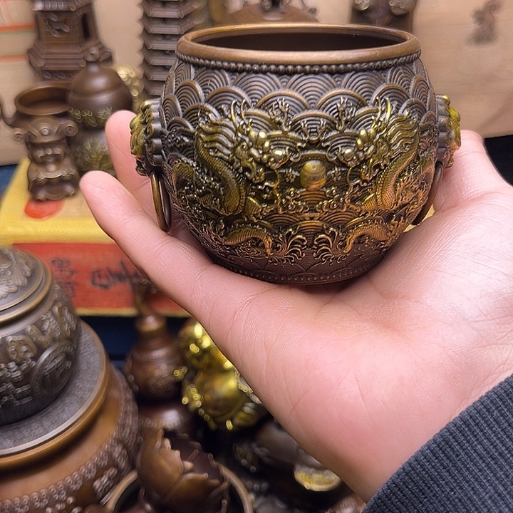 精美铜器点击下单