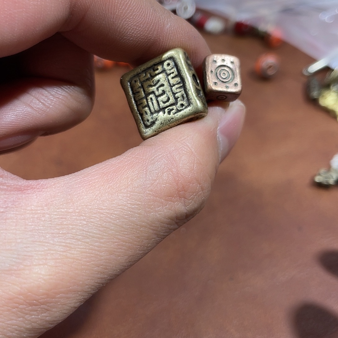 东西很好看很好看