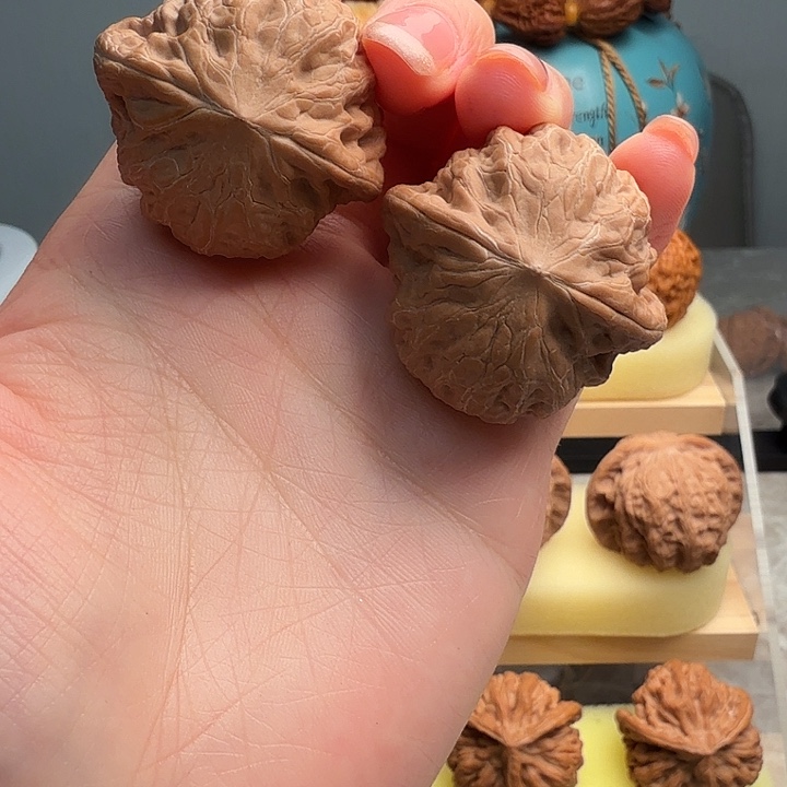 桃核把件铁锤妹妹 全品 39