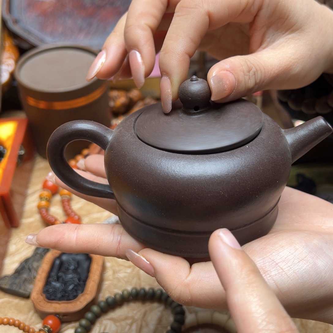 大叶紫檀（黑酸枝木类）