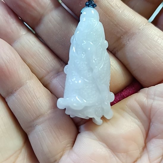 翡翠颈饰未镶嵌翡翠颈饰末镶嵌