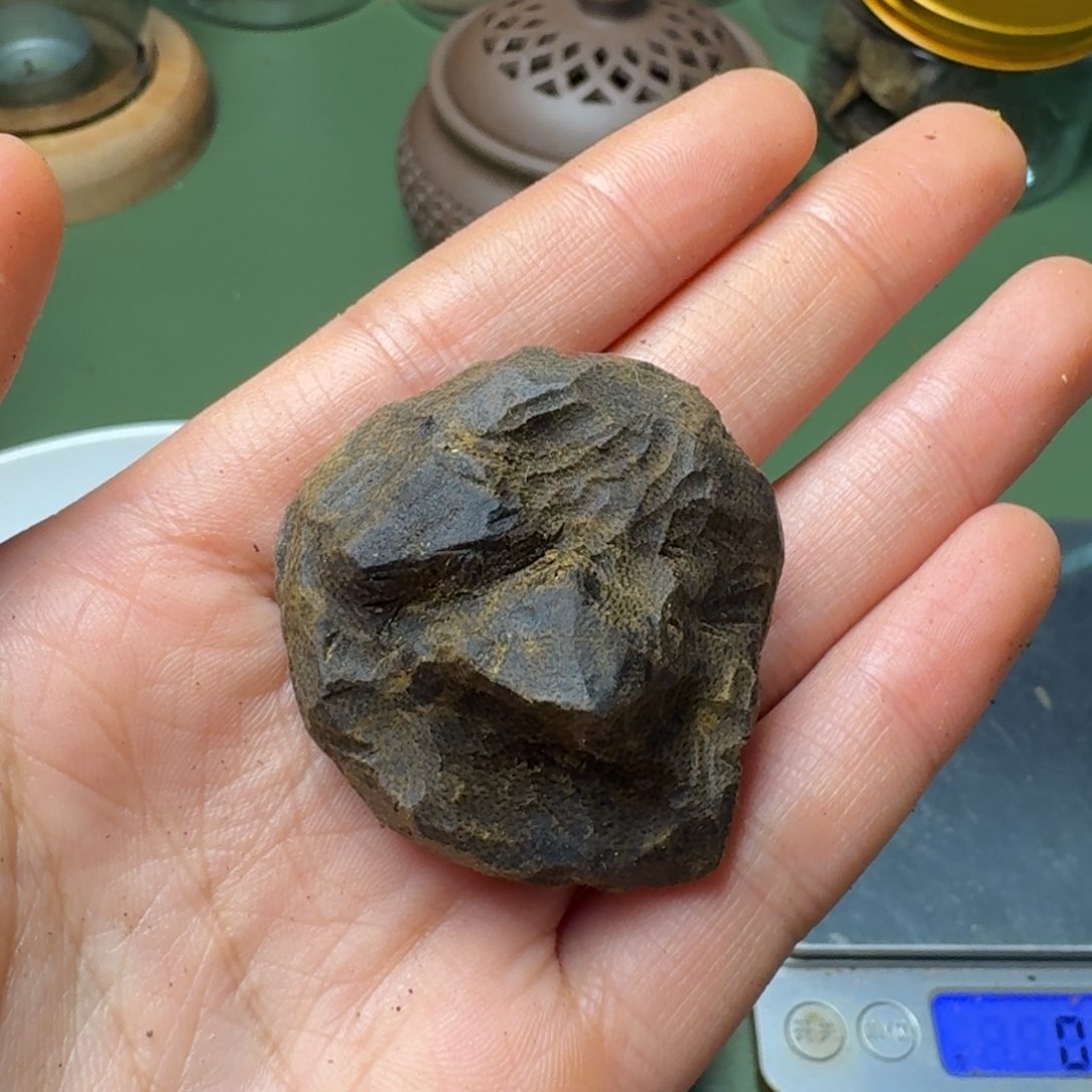 沉香手把件海南张勺子棋楠包头块料7克