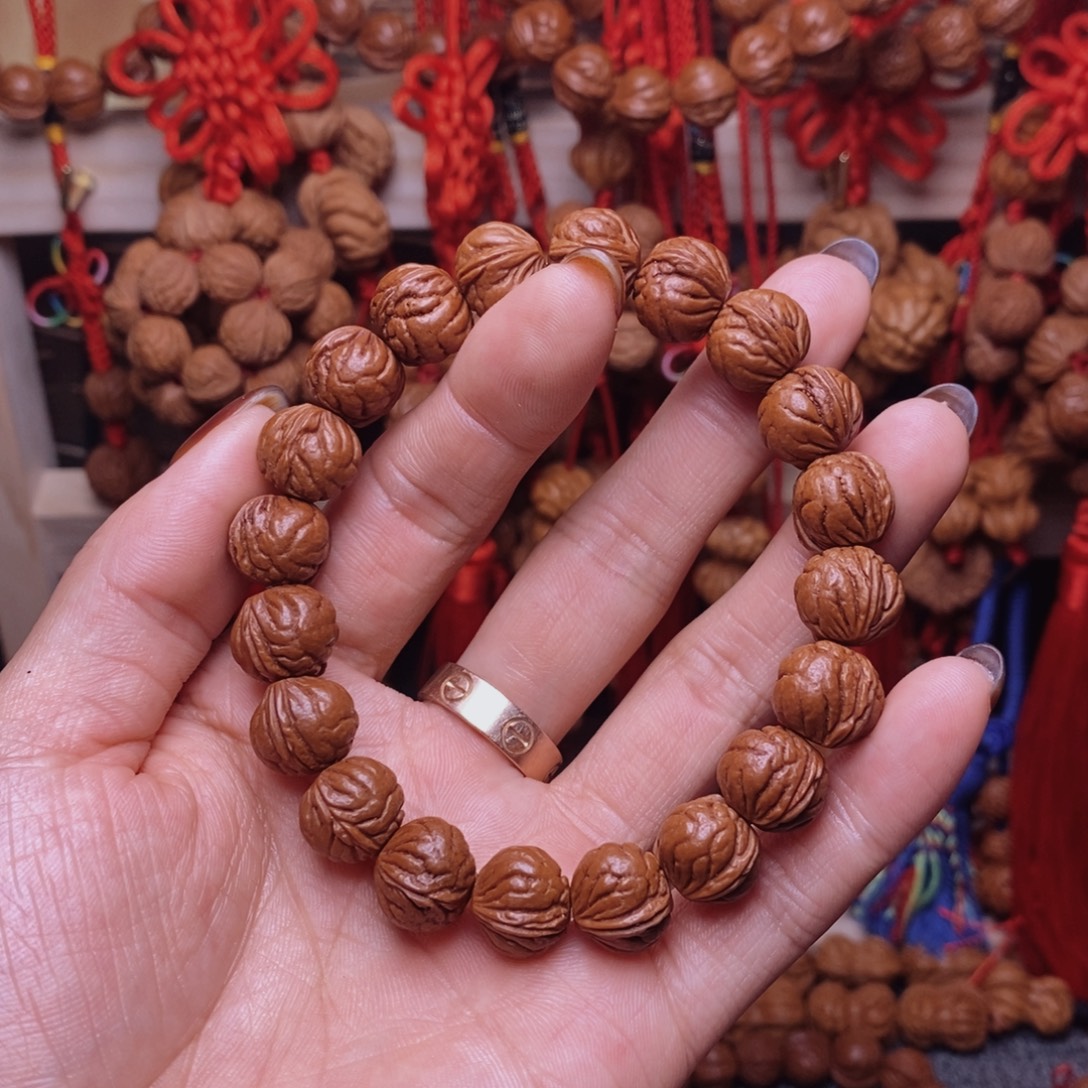 桃核吊坠龙纹桃枭
