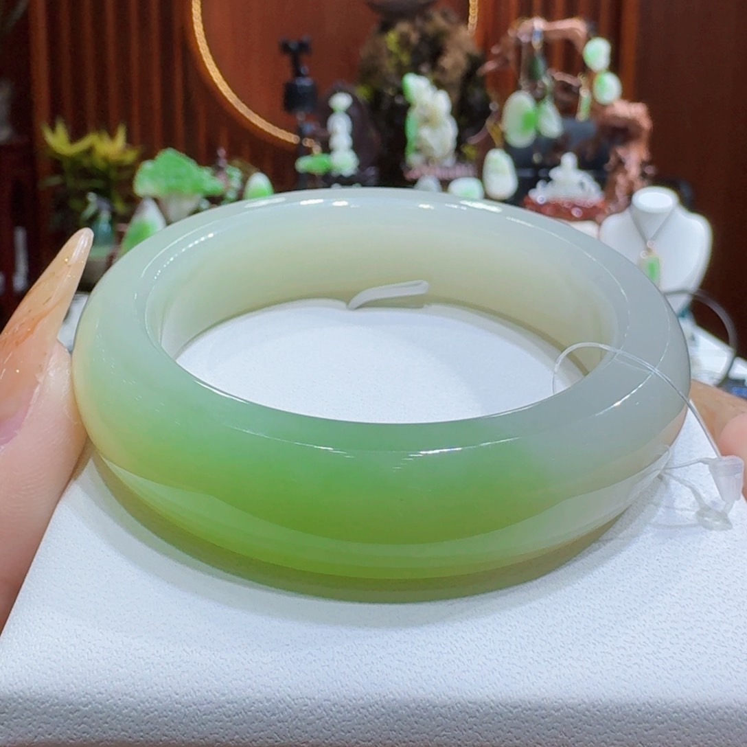 和田玉翠青5556未镶嵌