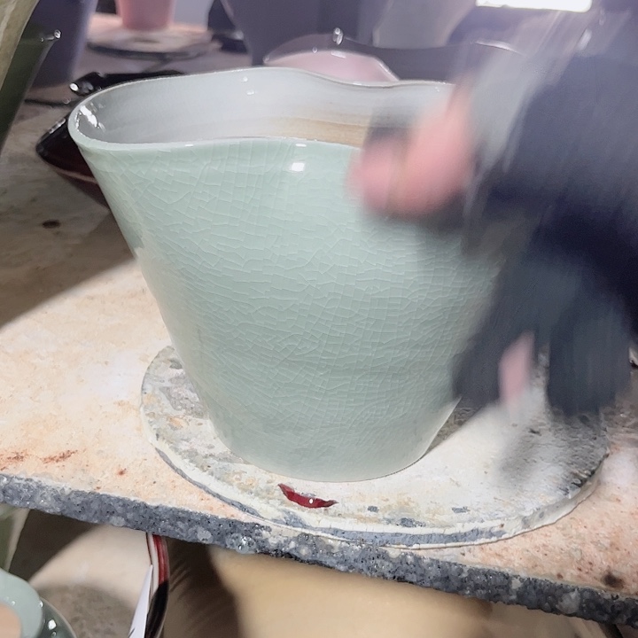 瓶口18高14 景德镇陶瓷学院