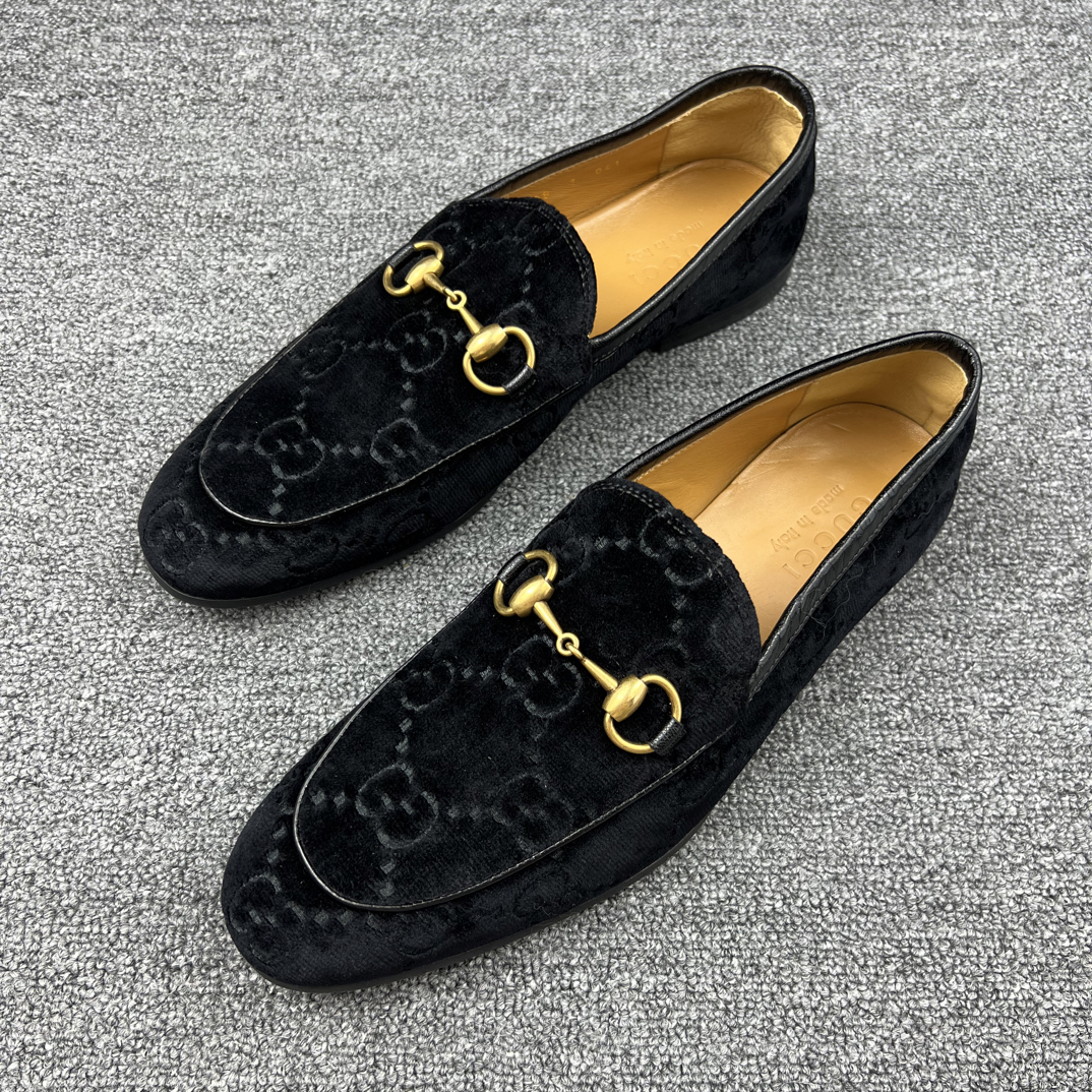 未使用 GUCCI/古驰 7码 Gucci古驰满印丝绒乐福鞋 全新试穿 /6084