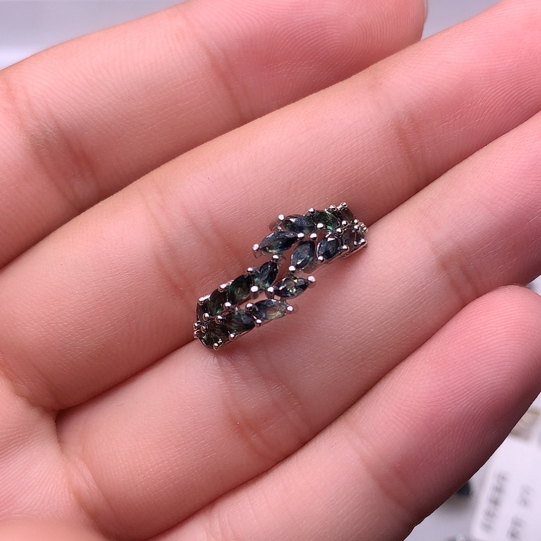 蓝宝石戒指银S925镶嵌