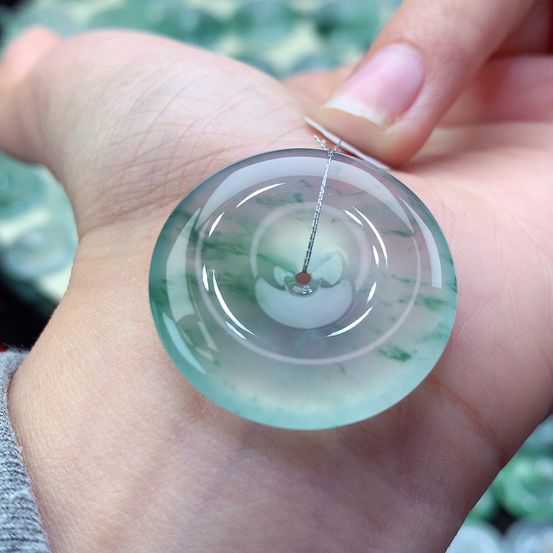 翡翠颈饰未镶嵌尺寸28.4-6