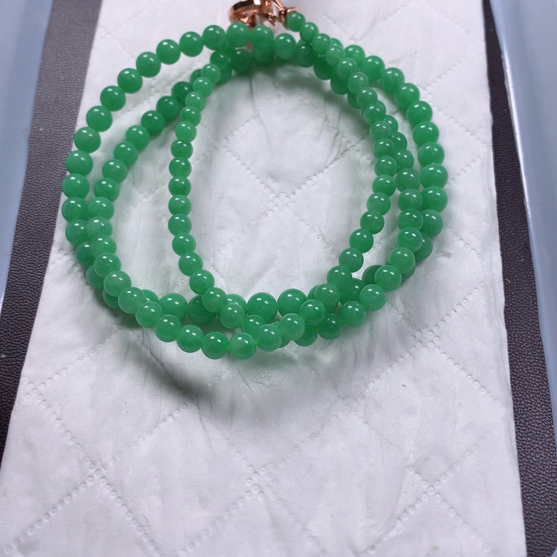 翡翠未镶嵌颈饰项链