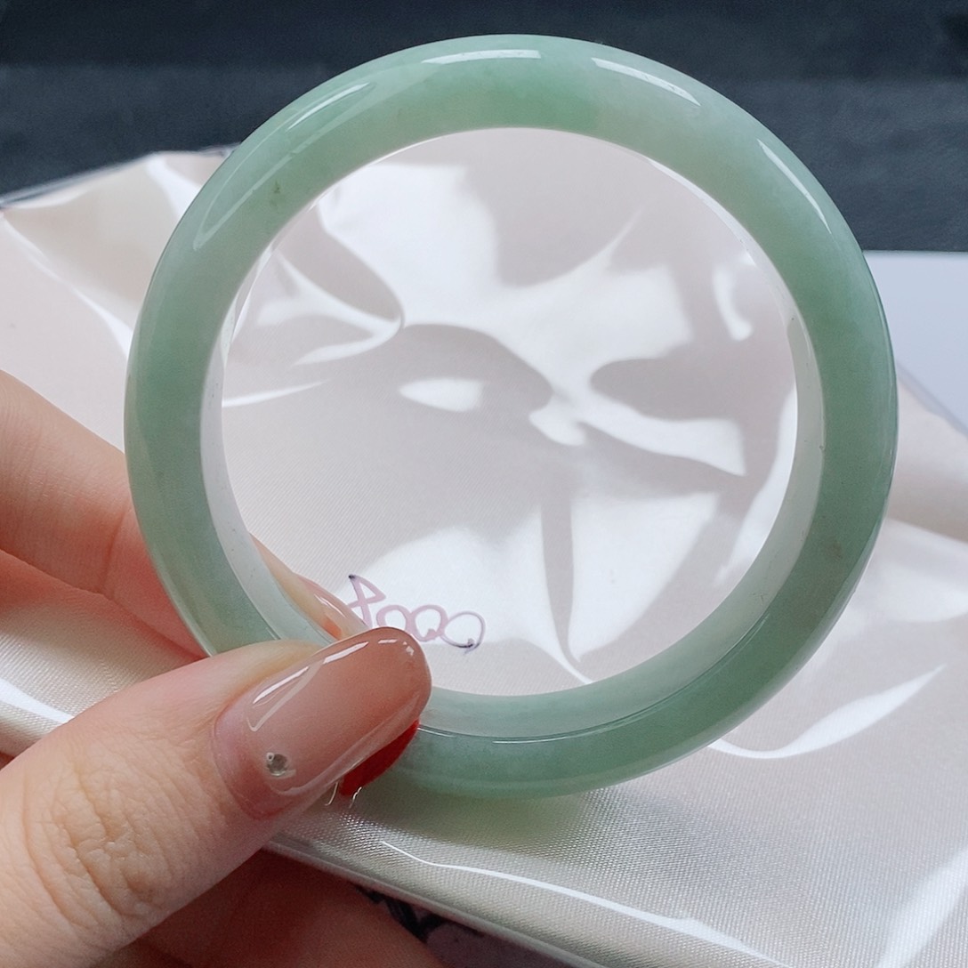 【闪购商品】未镶嵌手镯翡翠509号