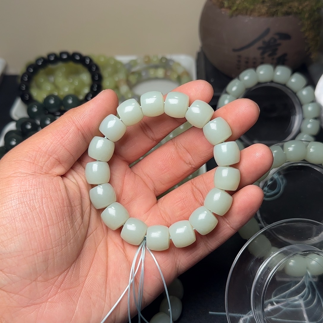 和田玉未镶嵌手串天然且末高青白卡13多样性拍一发一