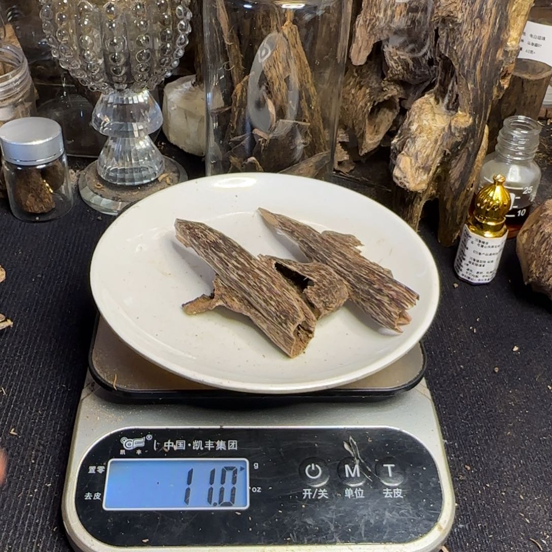 沉香碎屑沉香越南芽庄11克