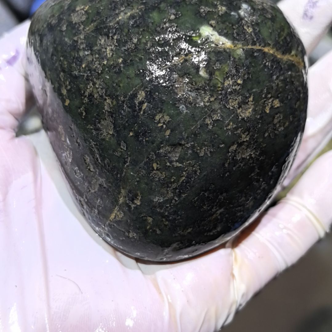 @****藏玉药王石原石一个