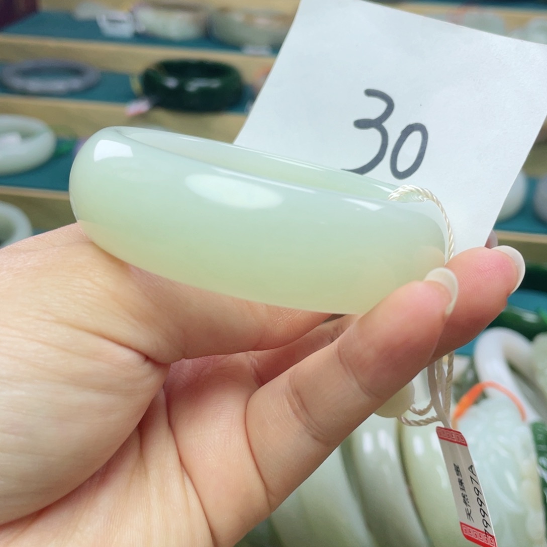 未镶嵌手镯和田玉圈口55