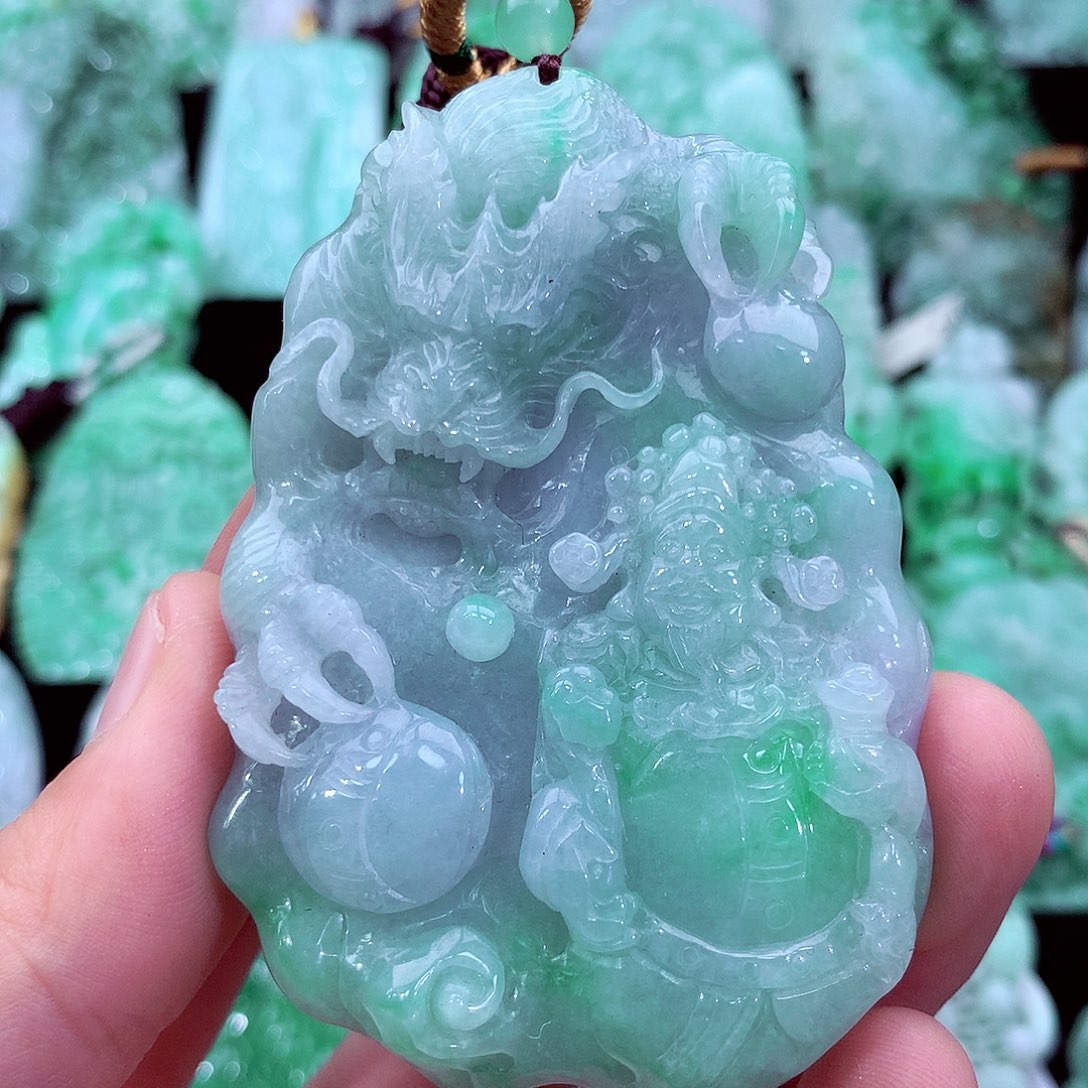 吊坠(不含链)未镶嵌翡翠川****）