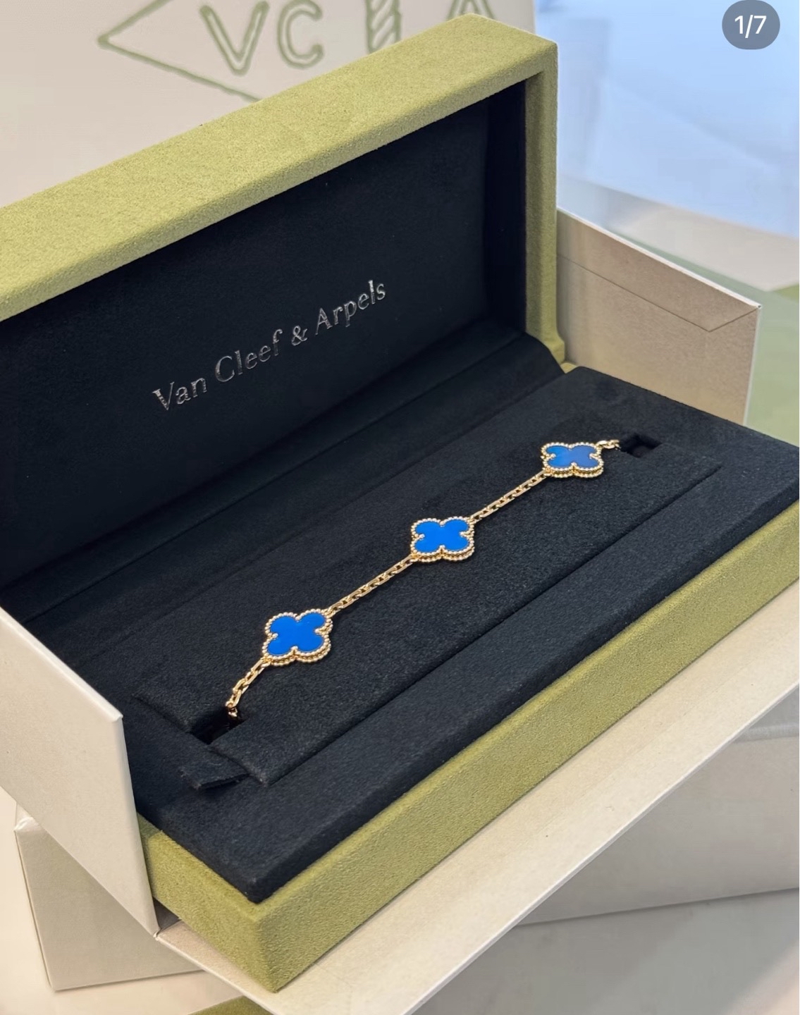 99新 梵克雅宝 代卖服务！蓝五花手链 18623755