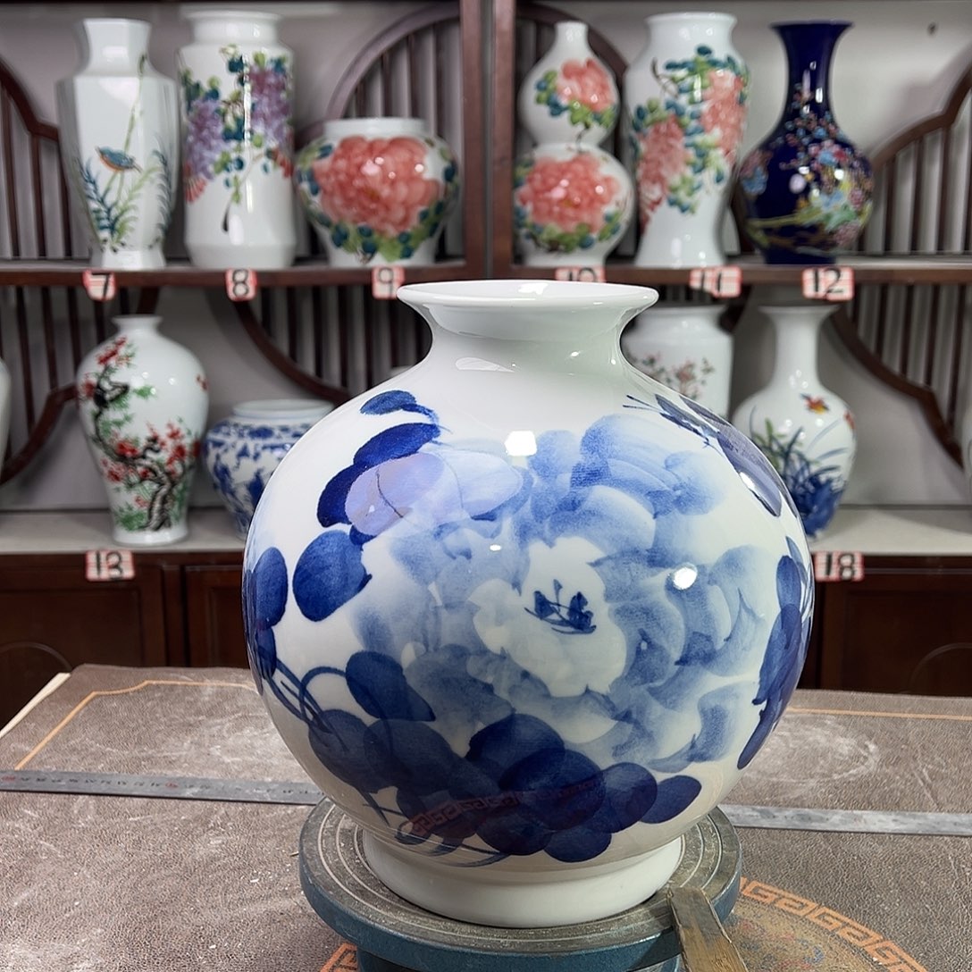 摆件陶景德镇陶瓷石青牡