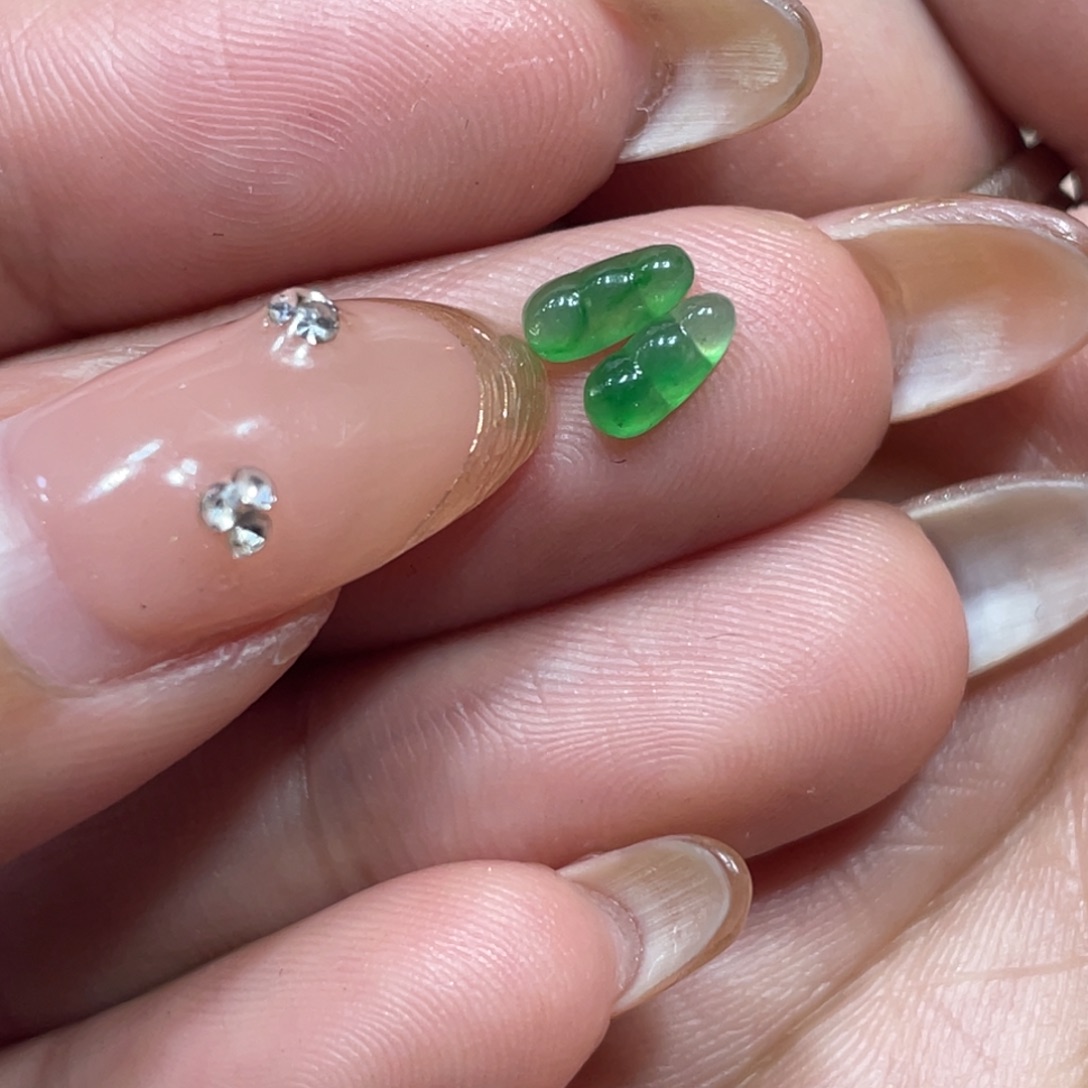 颈饰未镶嵌翡翠豆子