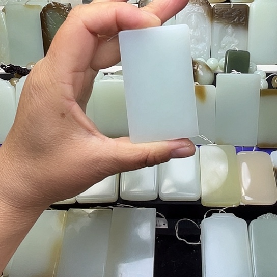 颈饰未镶嵌和田玉✨*✨