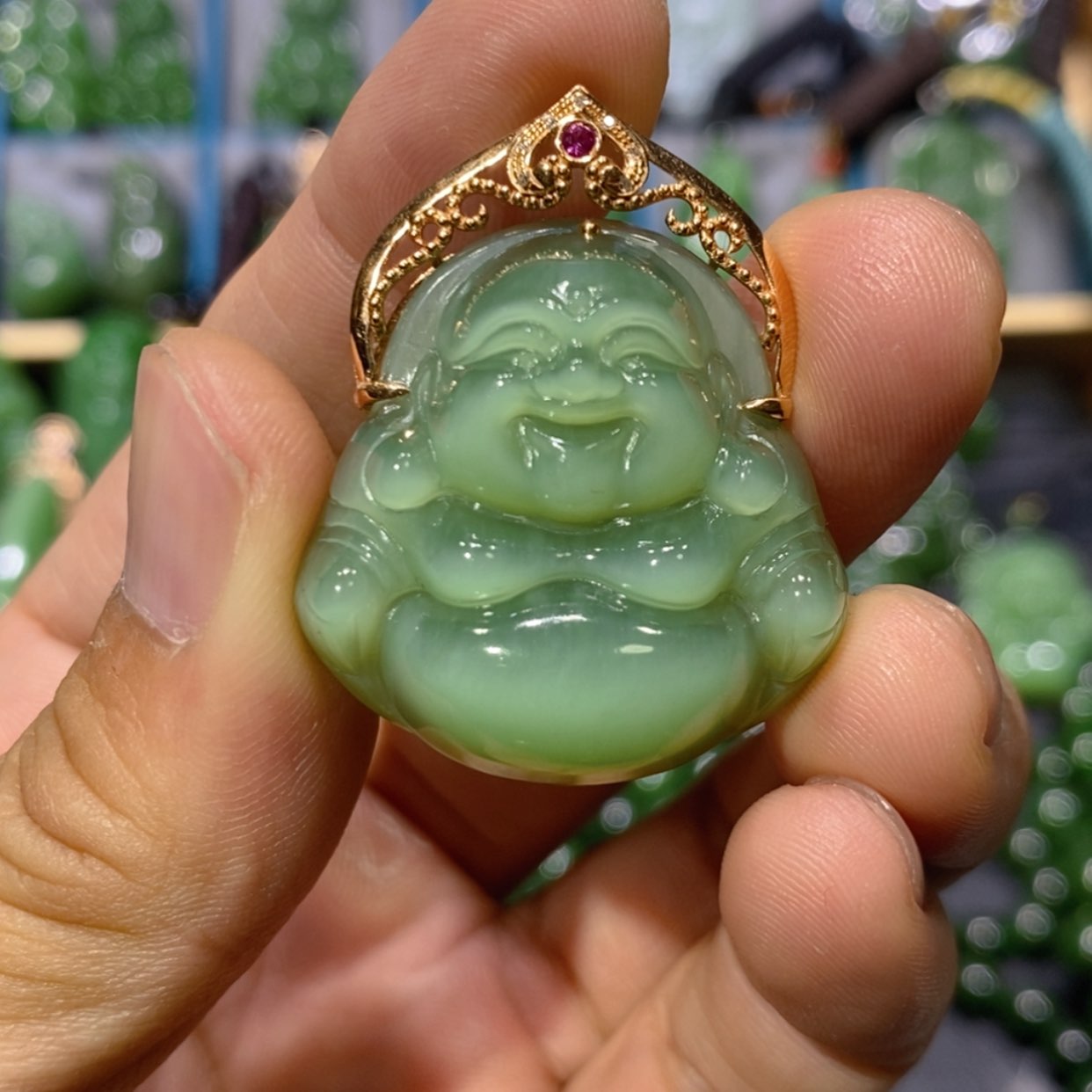 【闪购商品】和田玉吊坠(不含链)18K金镶嵌粉青猫眼佛公 30/12