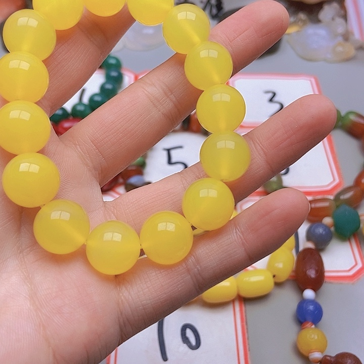 【闪购商品】未镶嵌玛瑙/玉髓珠宝半成品?**子