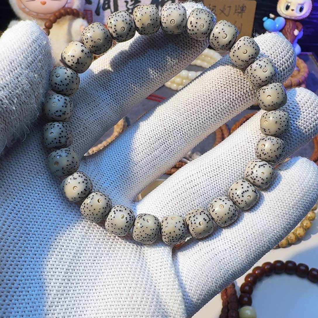 鱼***冰星月菩提手串星月菩提单圈