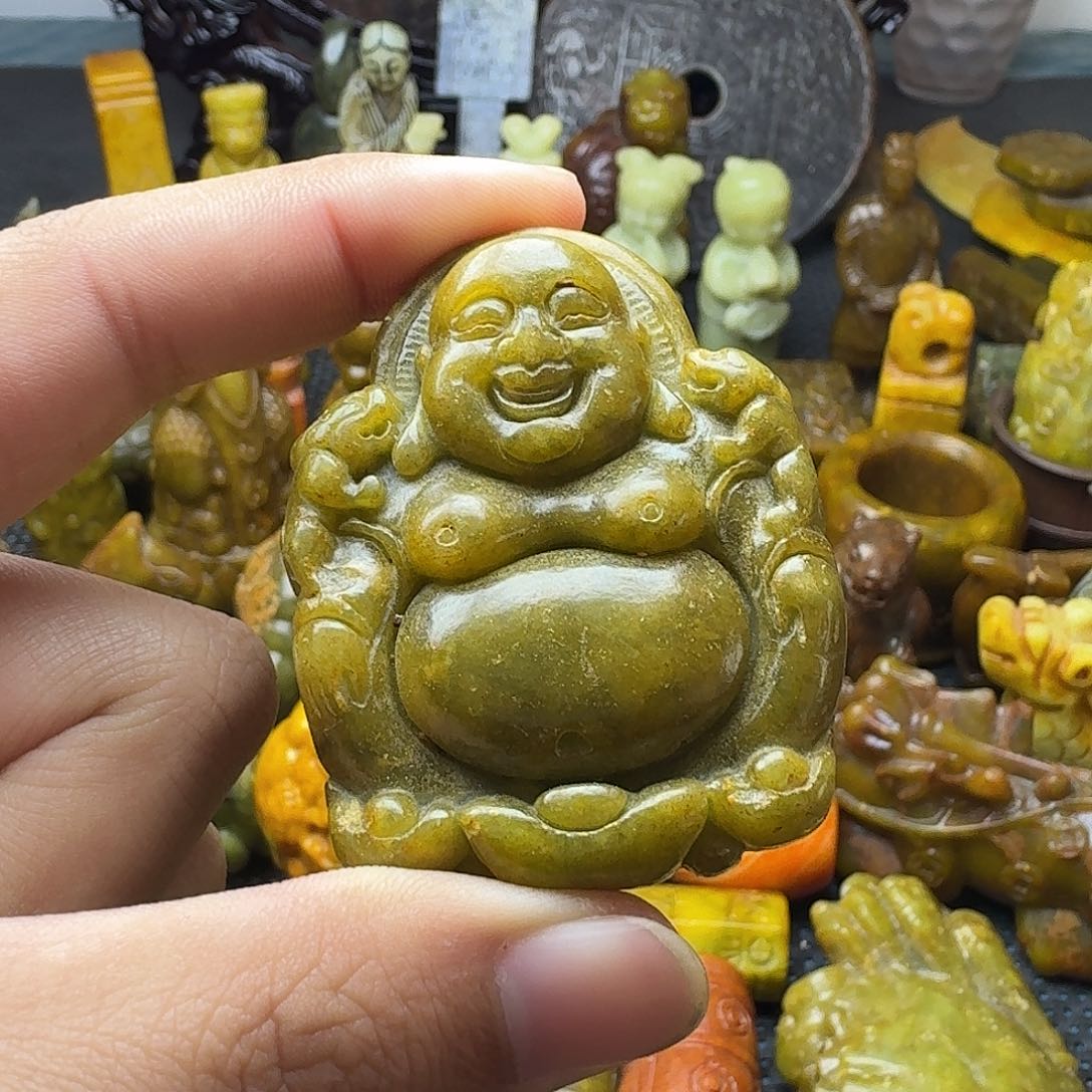 白玉菩提吊坠。。。