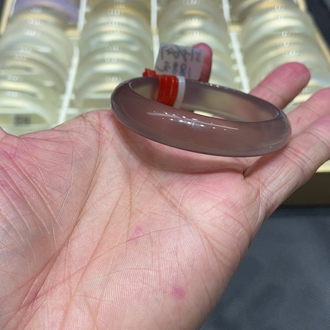 玛瑙/玉髓手镯未镶嵌018