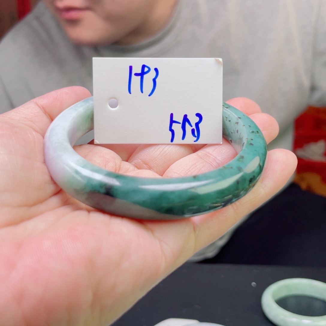 未镶嵌手镯翡翠193