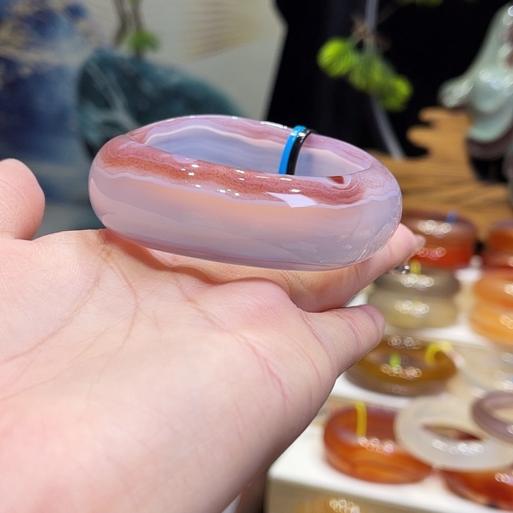 玛瑙/玉髓手镯未镶嵌