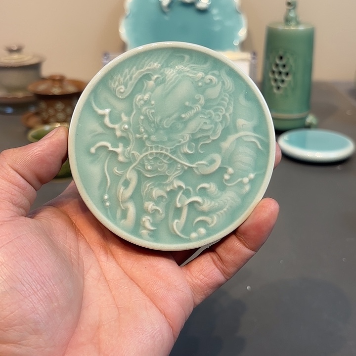 瓷片龙泉青瓷福利青瓷