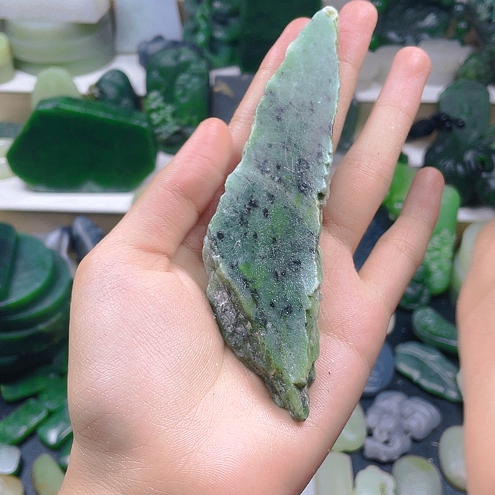 和田玉（碧玉）未镶嵌挂件