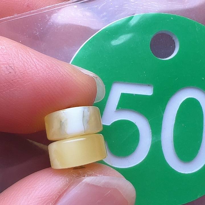 蜜蜡裸石未镶嵌8m m