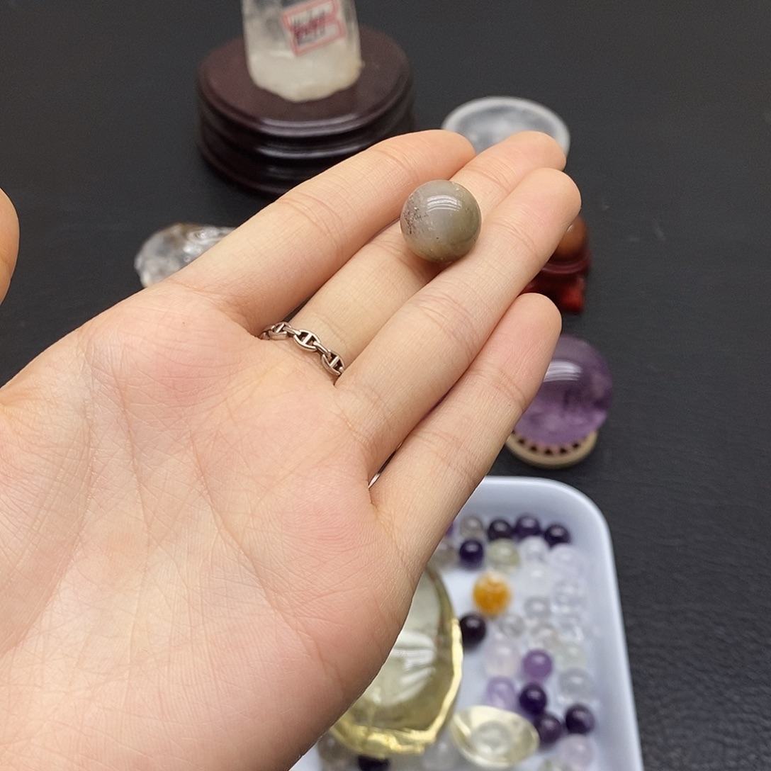 珠宝半成品水晶未镶嵌95水晶石