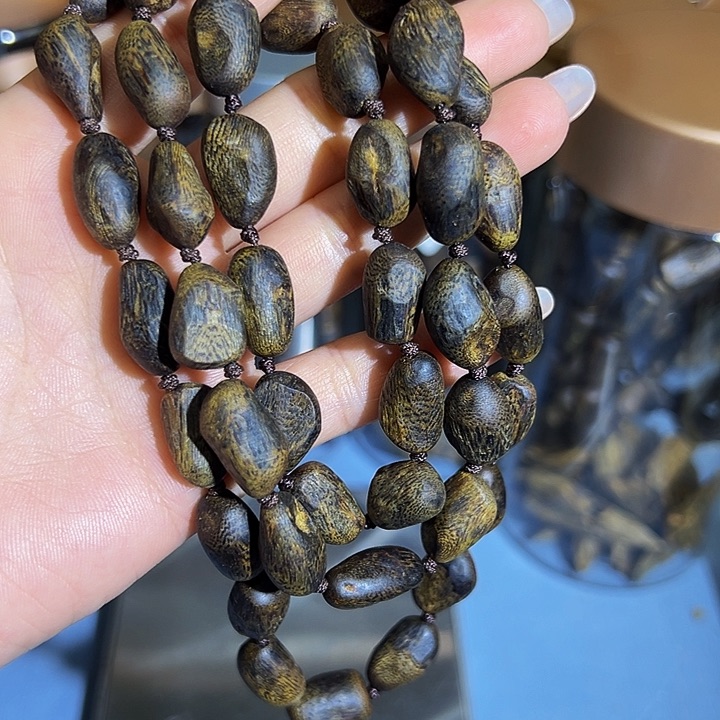 沉香手串沉水老料树丁虫漏多圈绿棋0942