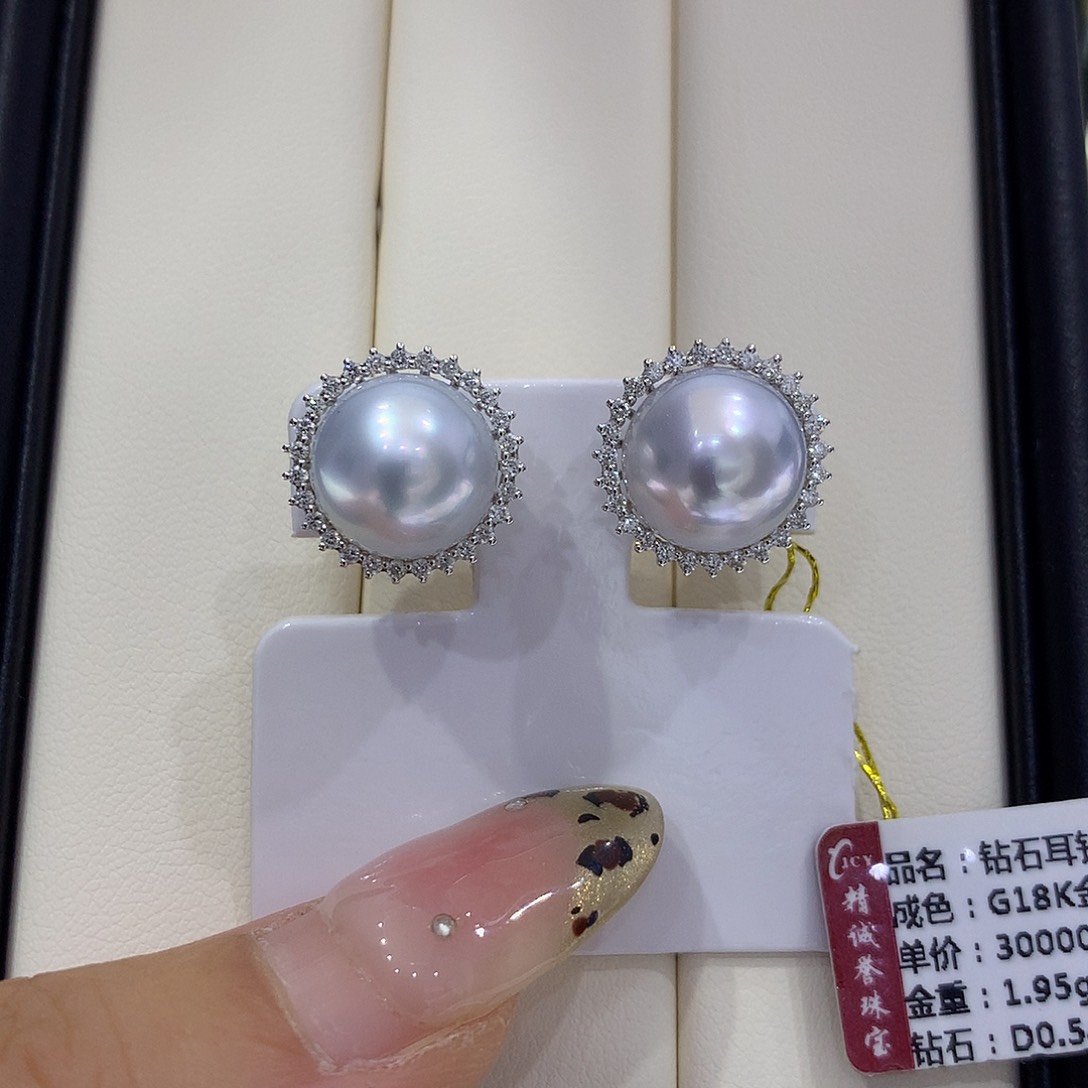 海水珍珠耳饰18K金镶嵌近12mm澳白