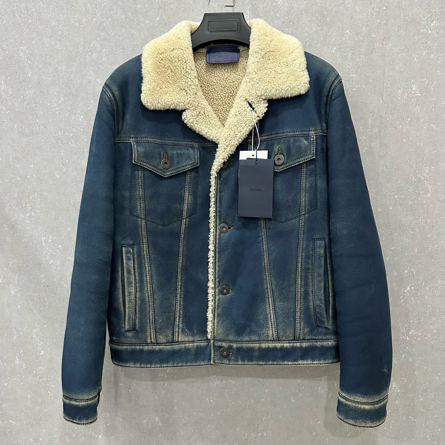 未使用 Prada/普拉达 皮夹克皮衣外套 46码 全新带吊 006369