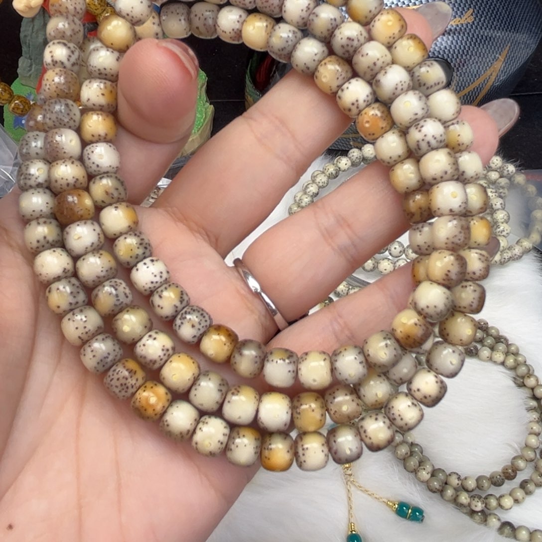 手串星月菩提7*6mm 火烧云糯冰通体 108 长串