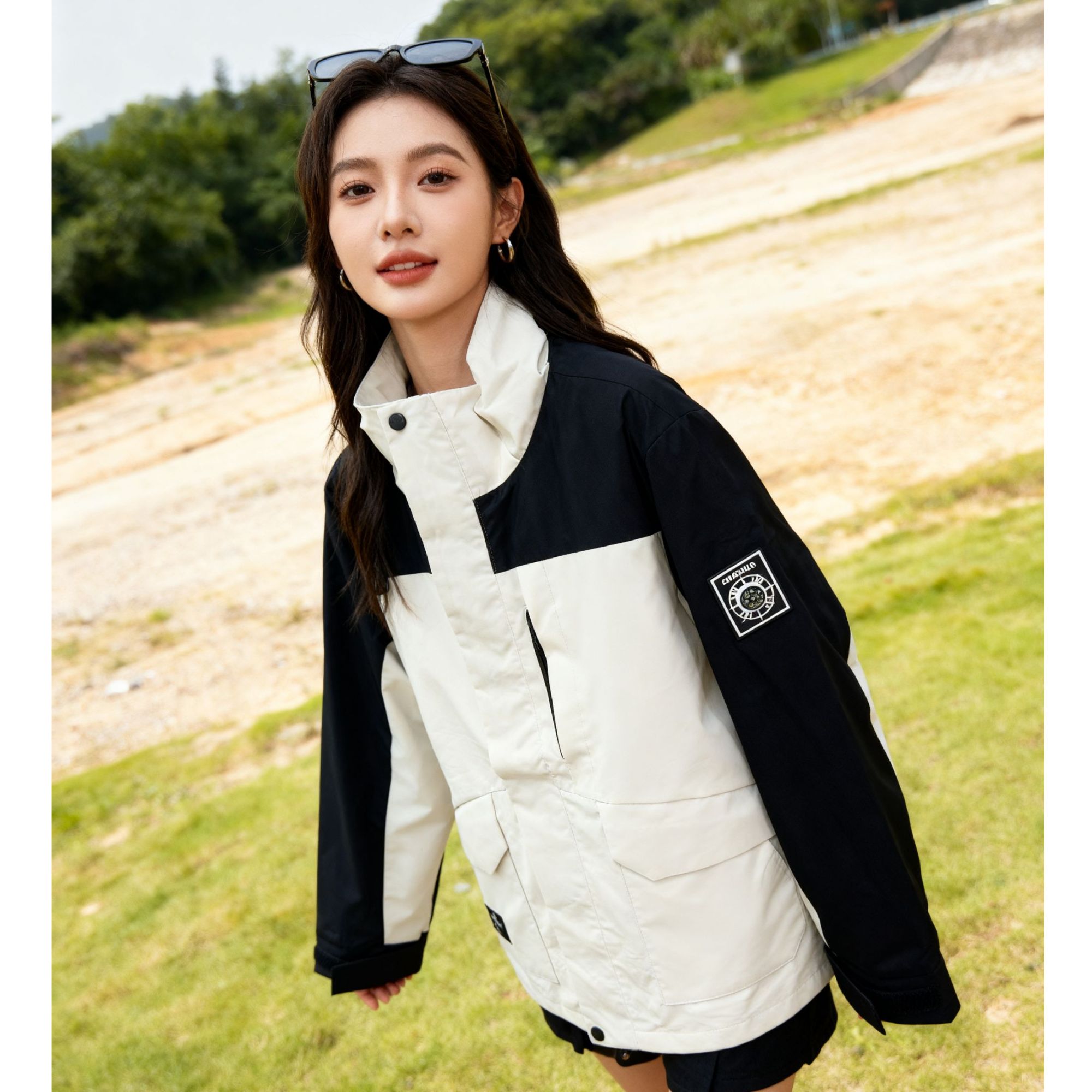 8870#时尚户外百搭运动休闲冲锋衣外套