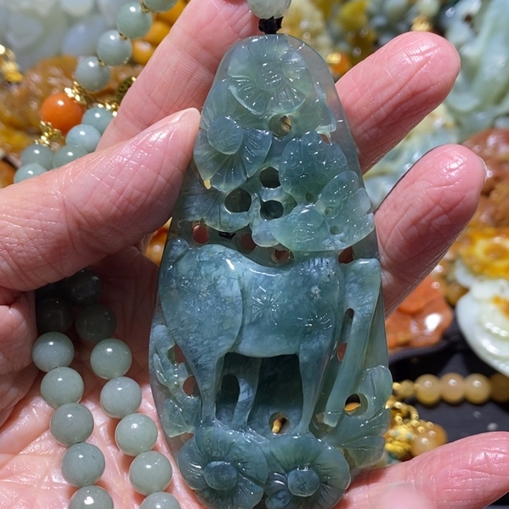 岫玉岫玉吊坠未镶嵌