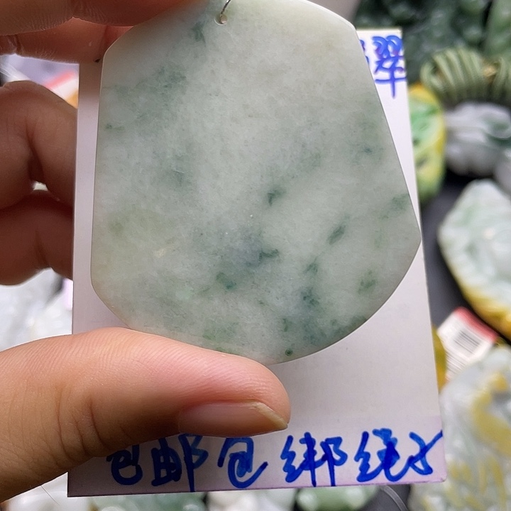 颈饰未镶嵌翡翠天然翡翠